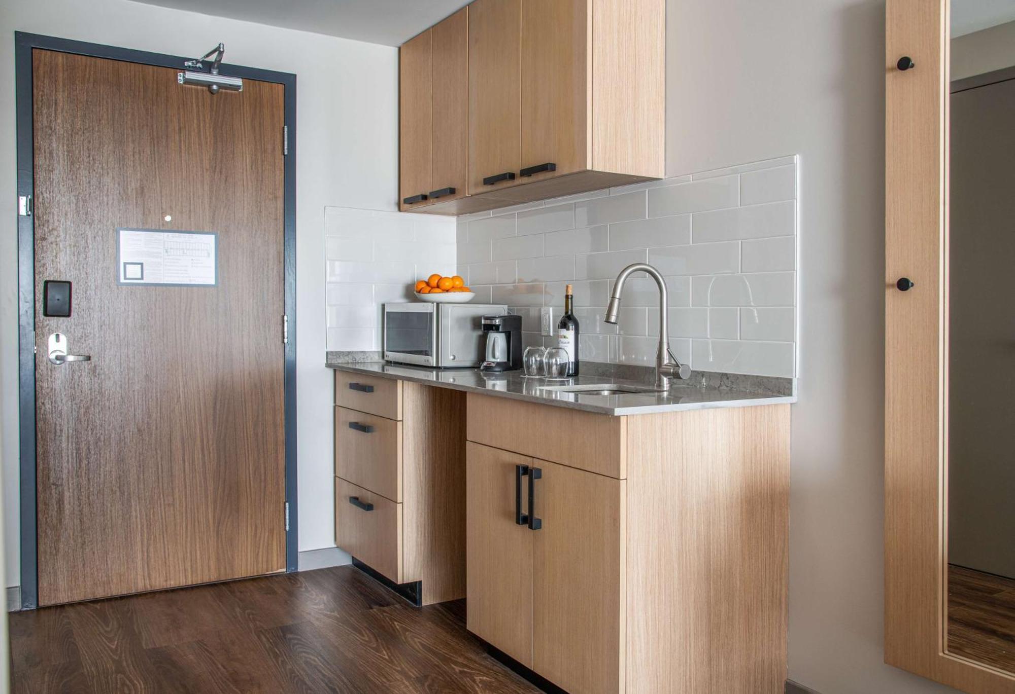 Hyatt Place Newark-Silicon Valley Exteriör bild