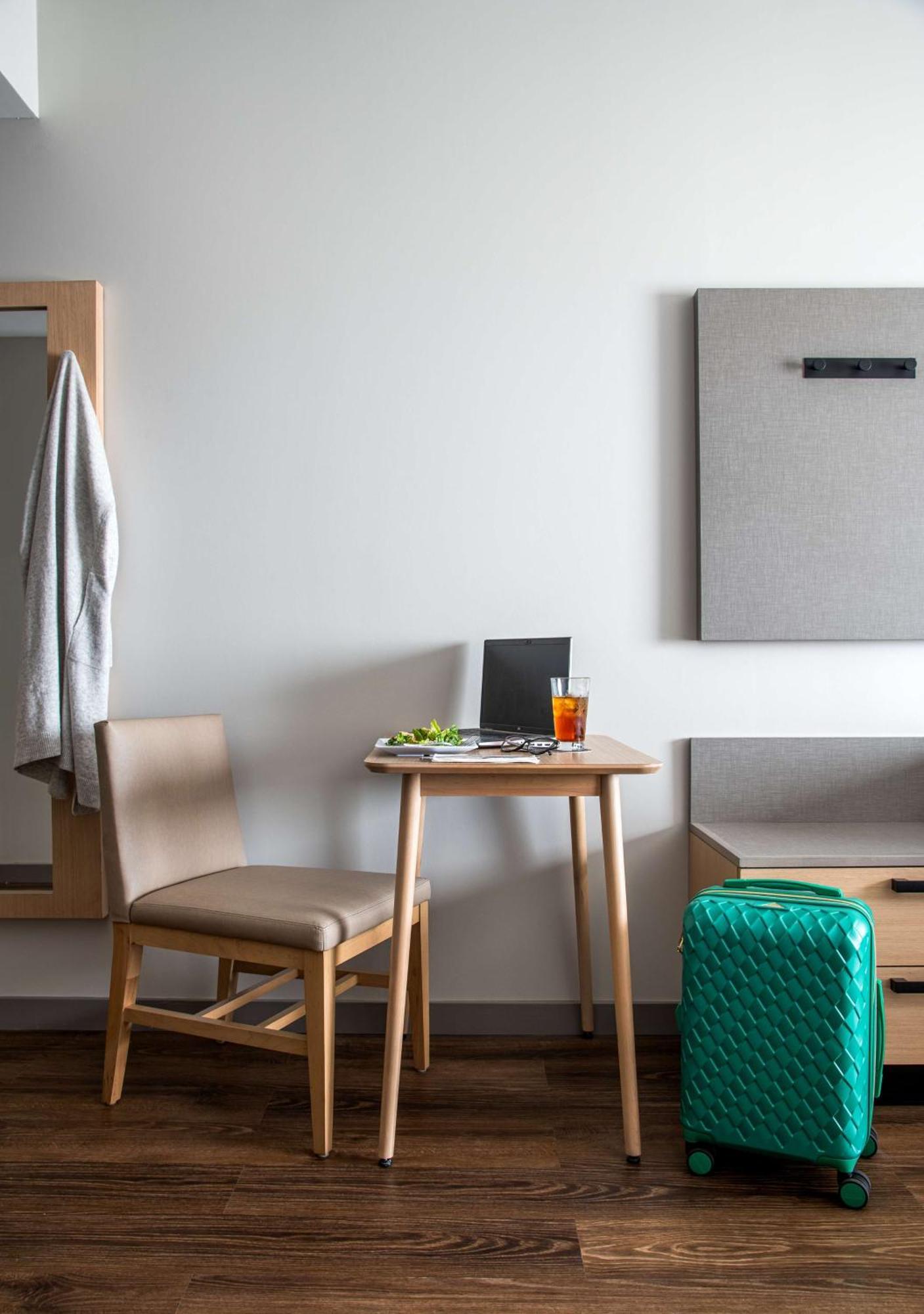 Hyatt Place Newark-Silicon Valley Exteriör bild